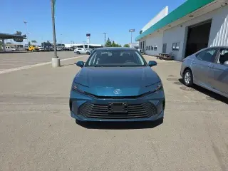 Toyota Camry 2026 SE 4dr Sedan