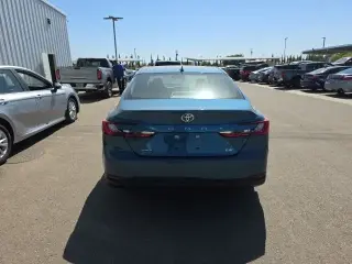Toyota Camry 2026 SE 4dr Sedan