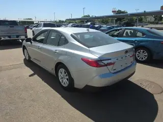 Toyota Camry 2026 SE 4dr Sedan