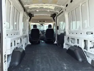 Ford Transit 2023 AWD 250 3dr LWB Medium Roof Cargo Van