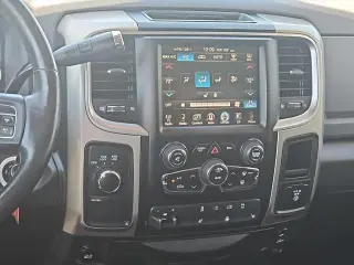 Ram 2500 2015 4x4 SLT 4dr Mega Cab 6.3 ft. SB Pickup