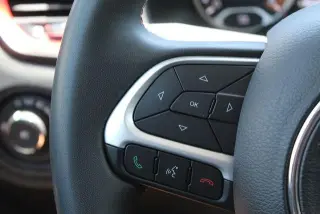 Jeep Renegade 2023 4x4 Trailhawk 4dr SUV