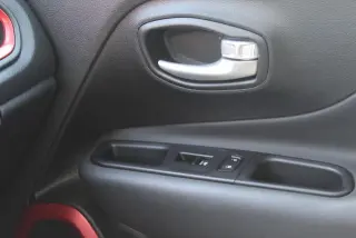 Jeep Renegade 2023 4x4 Trailhawk 4dr SUV