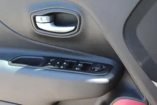 Jeep Renegade 2023 4x4 Trailhawk 4dr SUV