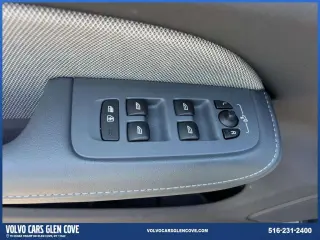 Volvo S60 2021 AWD T5 R-Design 4dr Sedan