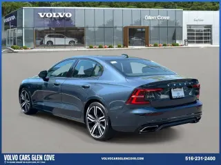 Volvo S60 2021 AWD T5 R-Design 4dr Sedan