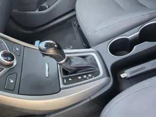 Hyundai ELANTRA 2015 SE 4dr Sedan 6M
