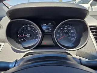 Hyundai ELANTRA 2015 SE 4dr Sedan 6M