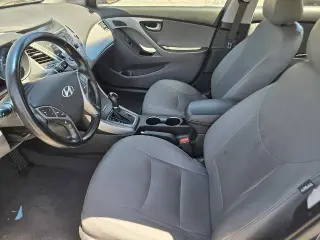 Hyundai ELANTRA 2015 SE 4dr Sedan 6M