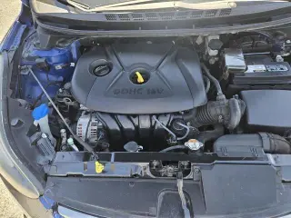 Hyundai ELANTRA 2015 SE 4dr Sedan 6M