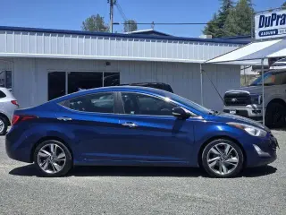 Hyundai ELANTRA 2015 SE 4dr Sedan 6M
