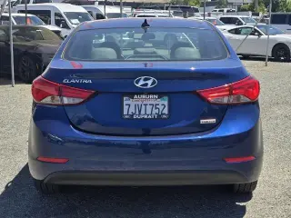 Hyundai ELANTRA 2015 SE 4dr Sedan 6M