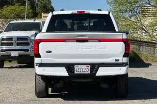 Ford F-150 Lightning 2023 AWD XLT 4dr SuperCrew 5.5 ft. SB