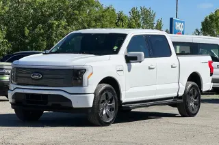 Ford F-150 Lightning 2023 AWD XLT 4dr SuperCrew 5.5 ft. SB