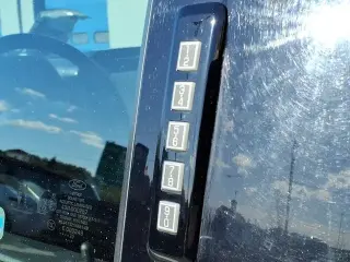 Ford F-150 2023 4x4 Lariat 4dr SuperCrew 6.5 ft. SB
