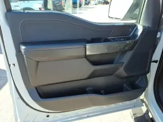 Ford F-150 2023 4x4 Lariat 4dr SuperCrew 6.5 ft. SB