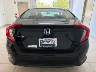 Honda Civic 2017 LX 4dr Sedan CVT
