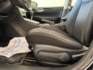 Nissan Sentra 2018 S 4dr Sedan 6M