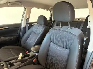 Nissan Sentra 2018 S 4dr Sedan 6M