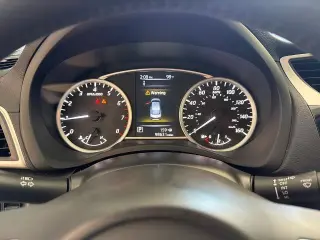 Nissan Sentra 2018 S 4dr Sedan 6M