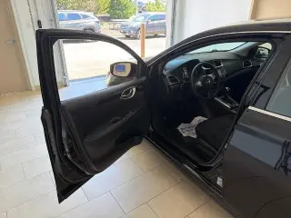 Nissan Sentra 2018 S 4dr Sedan 6M