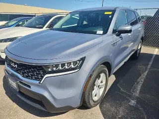 Kia Sorento 2023 LX 4dr SUV