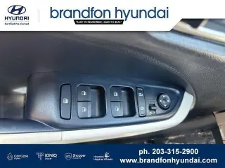 Hyundai VENUE 2023 Limited 4dr Crossover