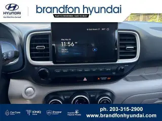Hyundai VENUE 2023 Limited 4dr Crossover