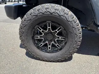 Jeep Wrangler Unlimited 2016 4x4 Sahara 4dr SUV
