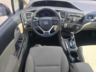 Honda Civic 2013 LX 4dr Sedan 5A