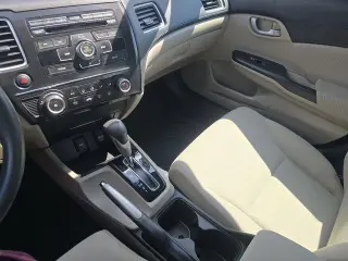 Honda Civic 2013 LX 4dr Sedan 5A
