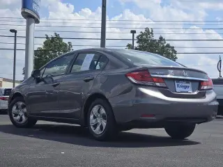 Honda Civic 2013 LX 4dr Sedan 5A