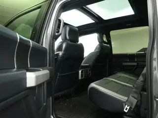 Ford F-150 2018 4x4 Raptor 4dr SuperCrew 5.5 ft. SB