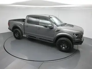 Ford F-150 2018 4x4 Raptor 4dr SuperCrew 5.5 ft. SB