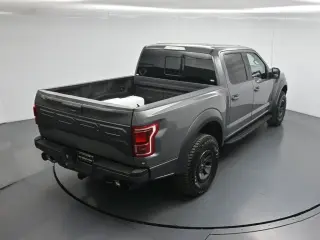 Ford F-150 2018 4x4 Raptor 4dr SuperCrew 5.5 ft. SB