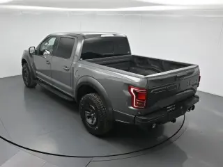 Ford F-150 2018 4x4 Raptor 4dr SuperCrew 5.5 ft. SB
