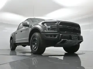 Ford F-150 2018 4x4 Raptor 4dr SuperCrew 5.5 ft. SB