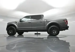 Ford F-150 2018 4x4 Raptor 4dr SuperCrew 5.5 ft. SB