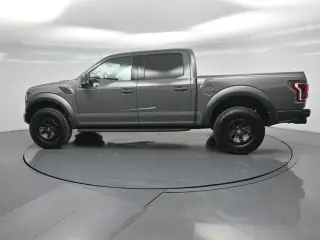 Ford F-150 2018 4x4 Raptor 4dr SuperCrew 5.5 ft. SB