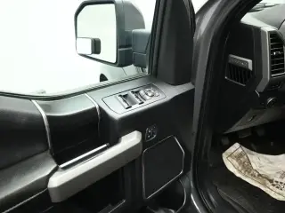 Ford F-150 2018 4x4 Raptor 4dr SuperCrew 5.5 ft. SB