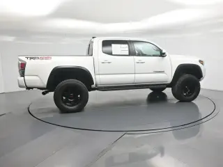 Toyota Tacoma 2022 4x4 TRD Pro 4dr Double Cab 5.0 ft SB 6M