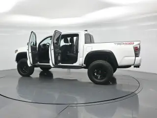 Toyota Tacoma 2022 4x4 TRD Pro 4dr Double Cab 5.0 ft SB 6M