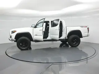 Toyota Tacoma 2022 4x4 TRD Pro 4dr Double Cab 5.0 ft SB 6M