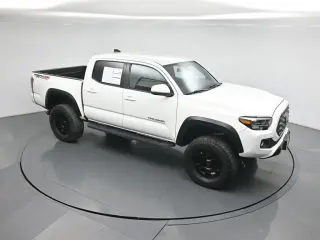 Toyota Tacoma 2022 4x4 TRD Pro 4dr Double Cab 5.0 ft SB 6M