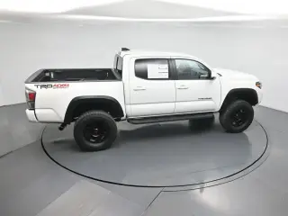 Toyota Tacoma 2022 4x4 TRD Pro 4dr Double Cab 5.0 ft SB 6M