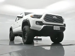 Toyota Tacoma 2022 4x4 TRD Pro 4dr Double Cab 5.0 ft SB 6M