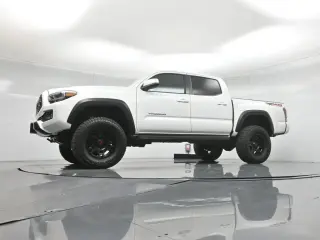 Toyota Tacoma 2022 4x4 TRD Pro 4dr Double Cab 5.0 ft SB 6M