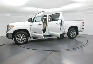 Toyota Tundra 2015 4x4 Limited 4dr CrewMax Cab Pickup SB (5.7L V8 FFV)