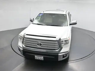 Toyota Tundra 2015 4x4 Limited 4dr CrewMax Cab Pickup SB (5.7L V8 FFV)