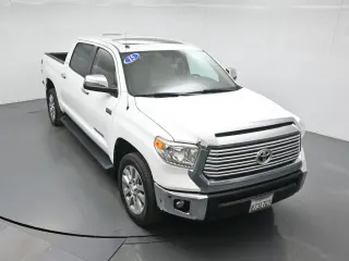 Toyota Tundra 2015 4x4 Limited 4dr CrewMax Cab Pickup SB (5.7L V8 FFV)